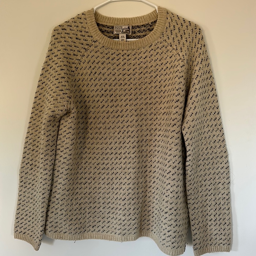 Roots cabin sweater